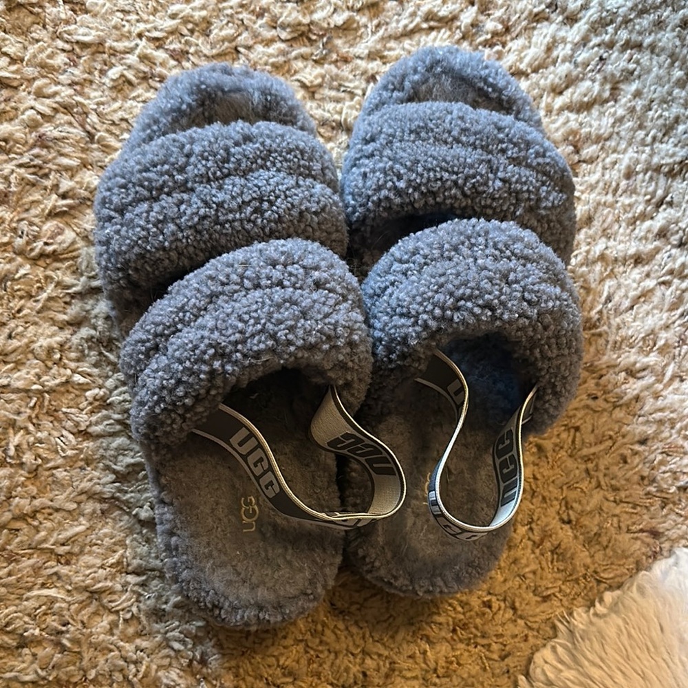 UGG platform slippers